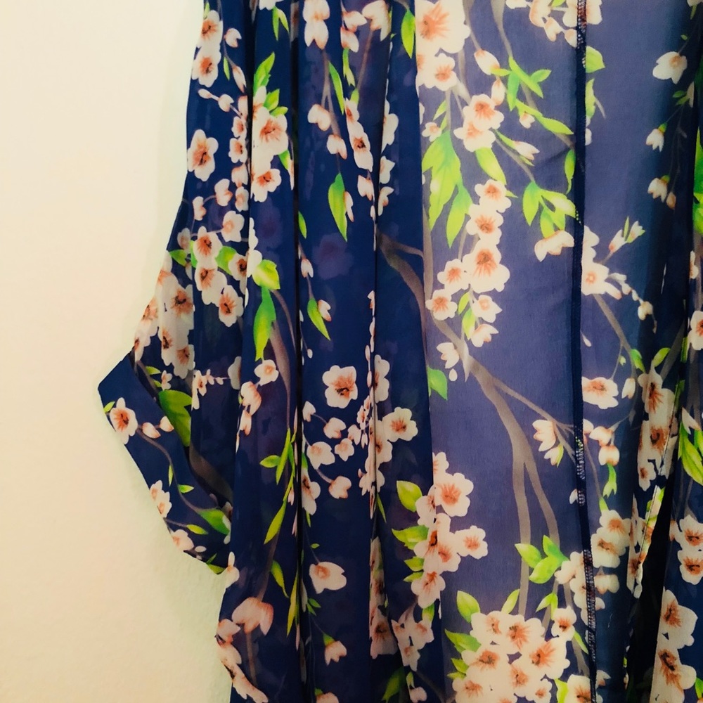 Cardigan blue flower print - Picture 3 of 7